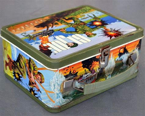 VINTAGE 1967 G I JOE METAL LUNCHBOX